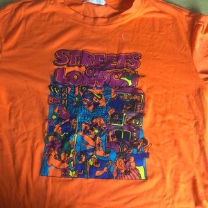 Light long sleeve shirt.